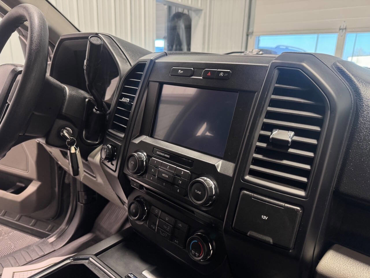 Used 2018 Ford F150 XL w/ Equipment Group 101A Mid image 17