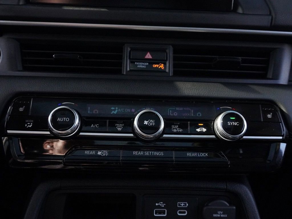 Used 2025 Honda Pilot Touring image 54