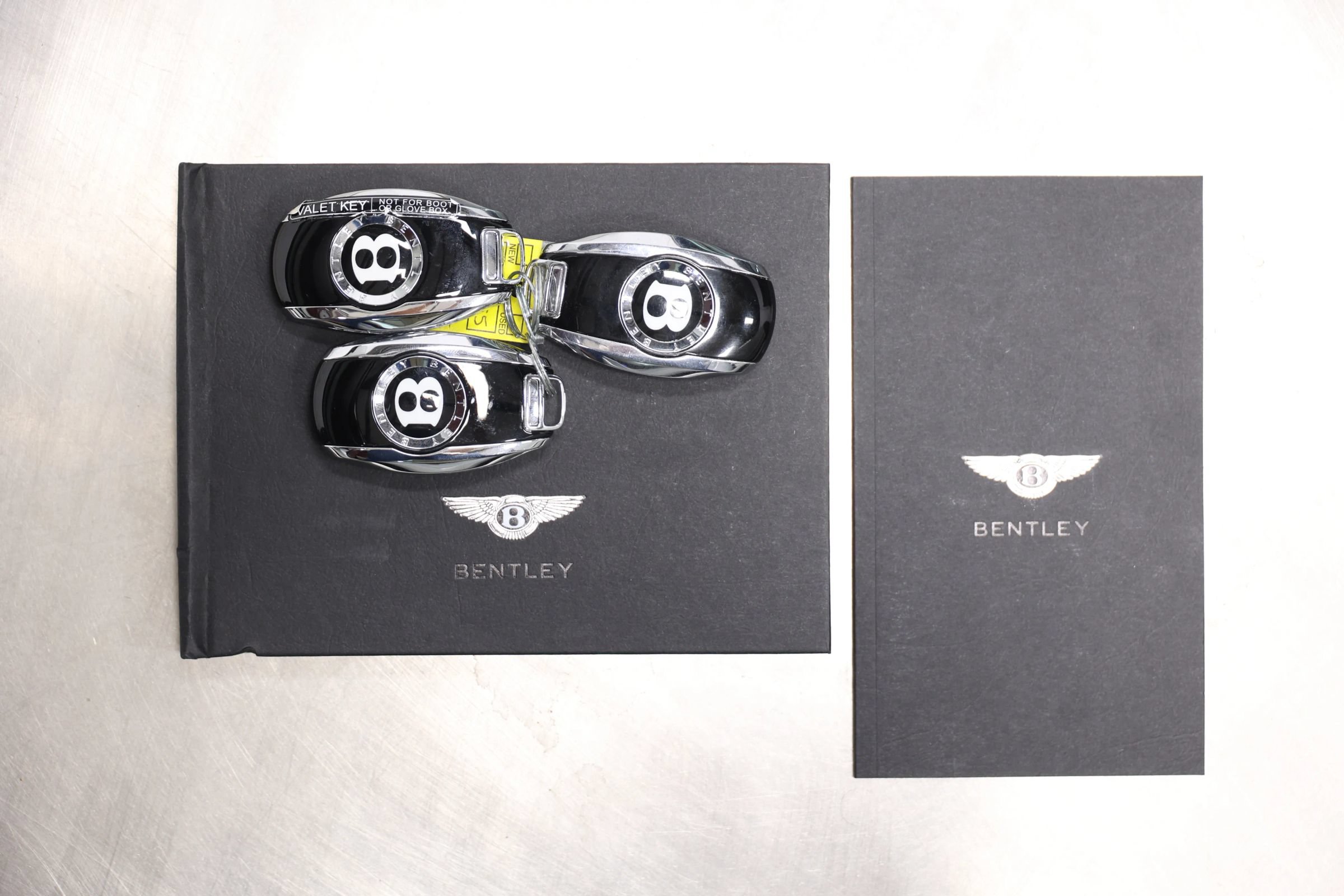 Used 2022 Bentley Flying Spur W12 AWD/4WD image 6