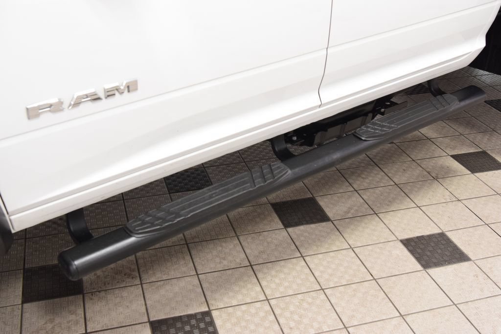 Used 2025 RAM 5500 4x4 Crew Cab image 20