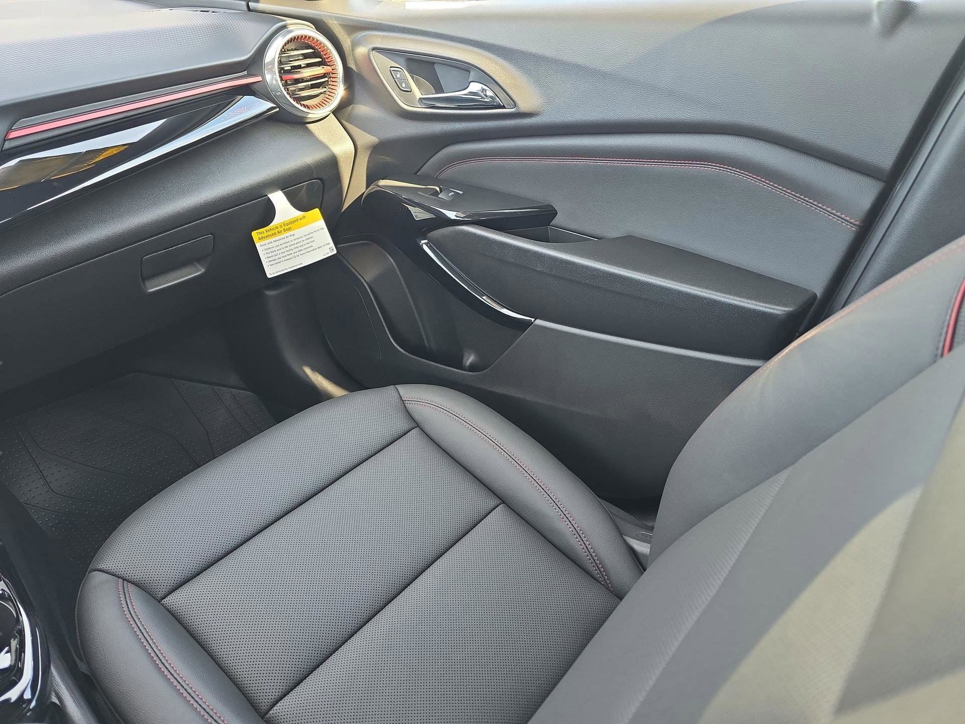 New 2026 Chevrolet Trax RS w/ Sunroof Package image 14