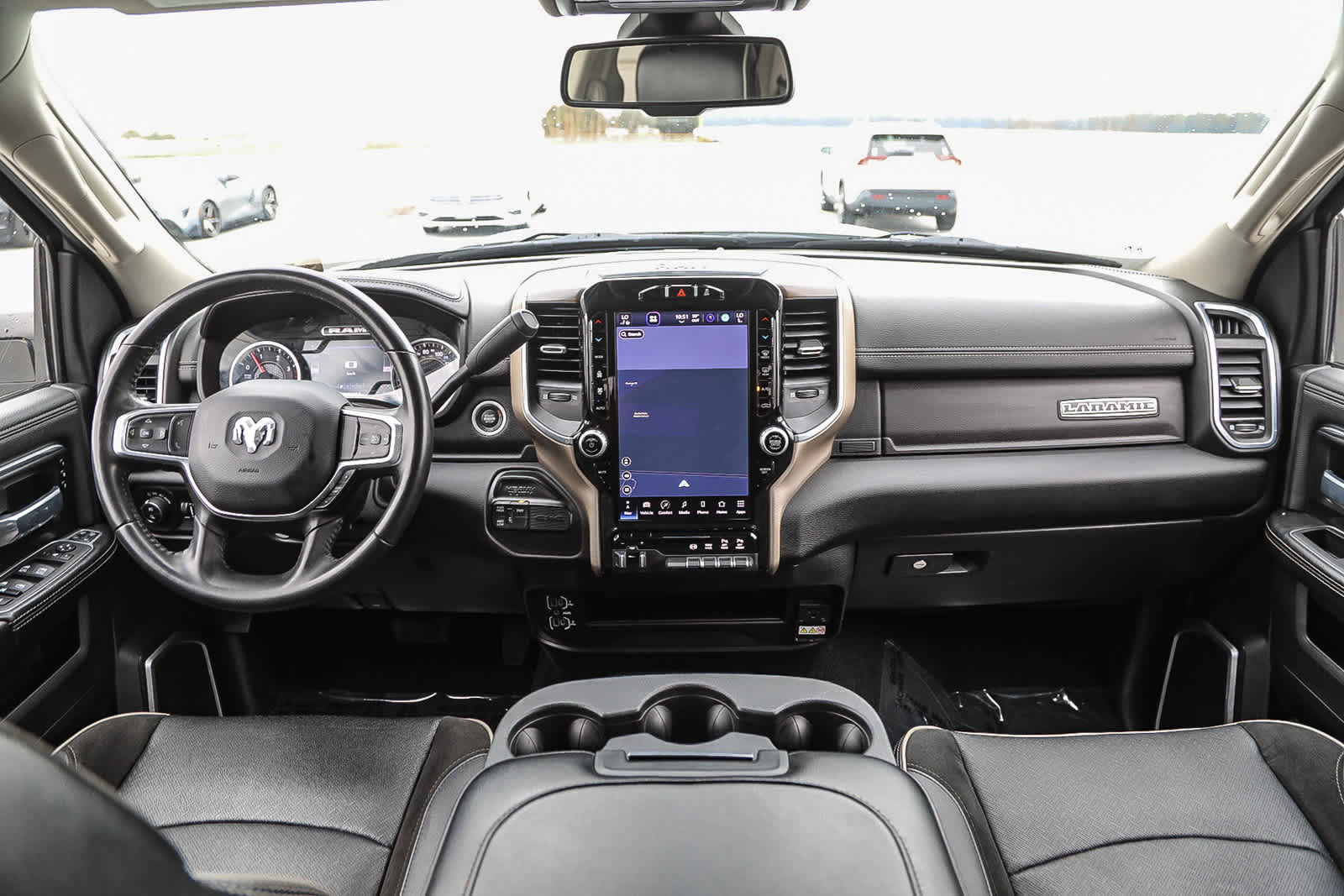 Used 2024 RAM 2500 Laramie image 12