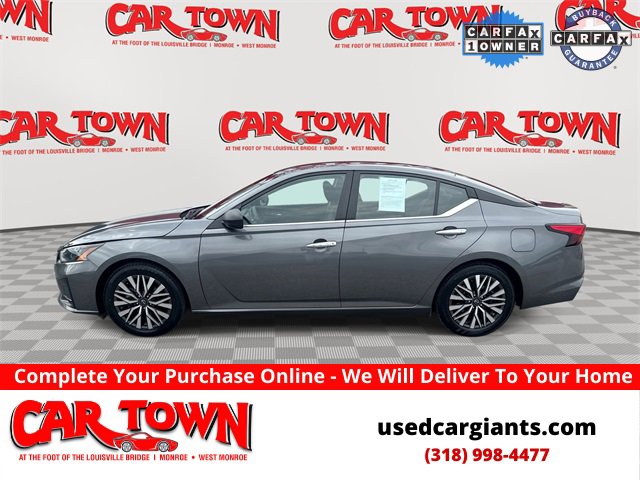 Used 2024 Nissan Altima 2.5 SV image 1