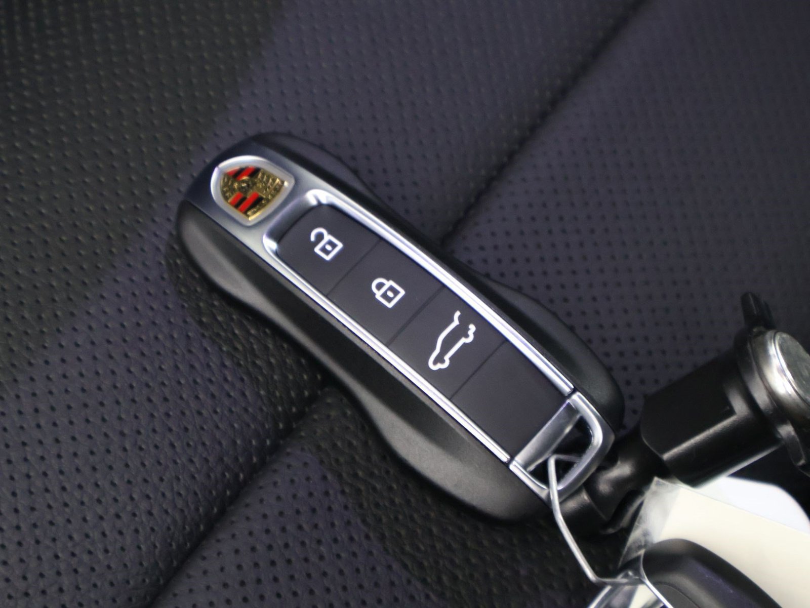 New 2026 Porsche Cayenne AWD/4WD image 23