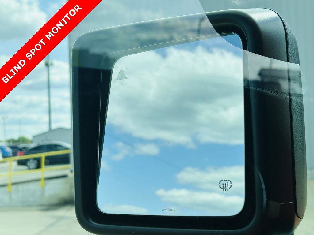 New 2025 Jeep Gladiator Sport w/ Premium Package image 10