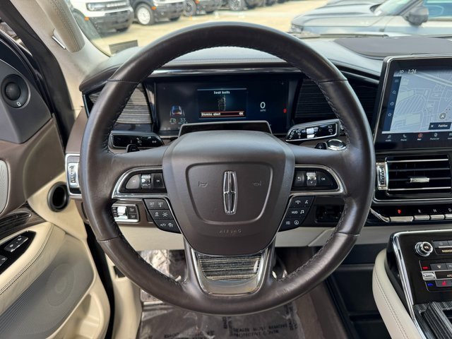 Used 2022 Lincoln Navigator Black Label image 26