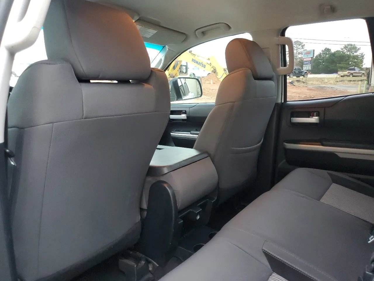 Used 2016 Toyota Tundra SR5 RWD image 23