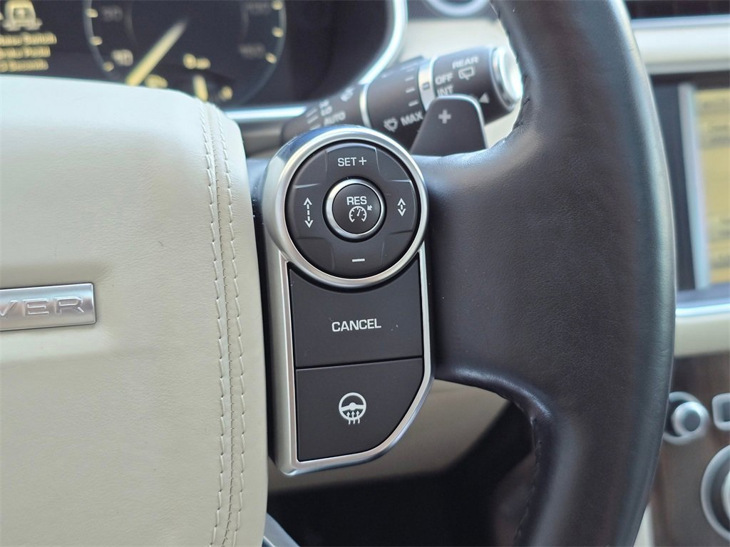 Used 2016 Land Rover Range Rover HSE image 20