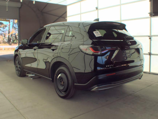 Used 2025 Honda HR-V Sport image 5