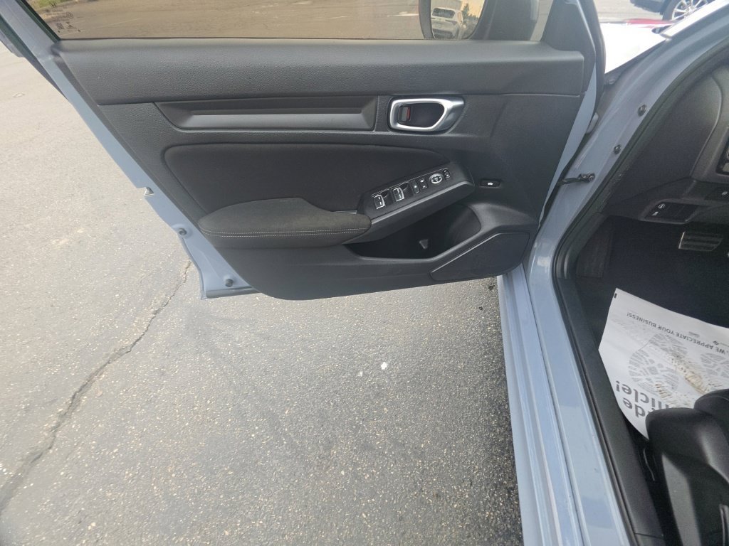 Used 2022 Honda Civic Sport image 8