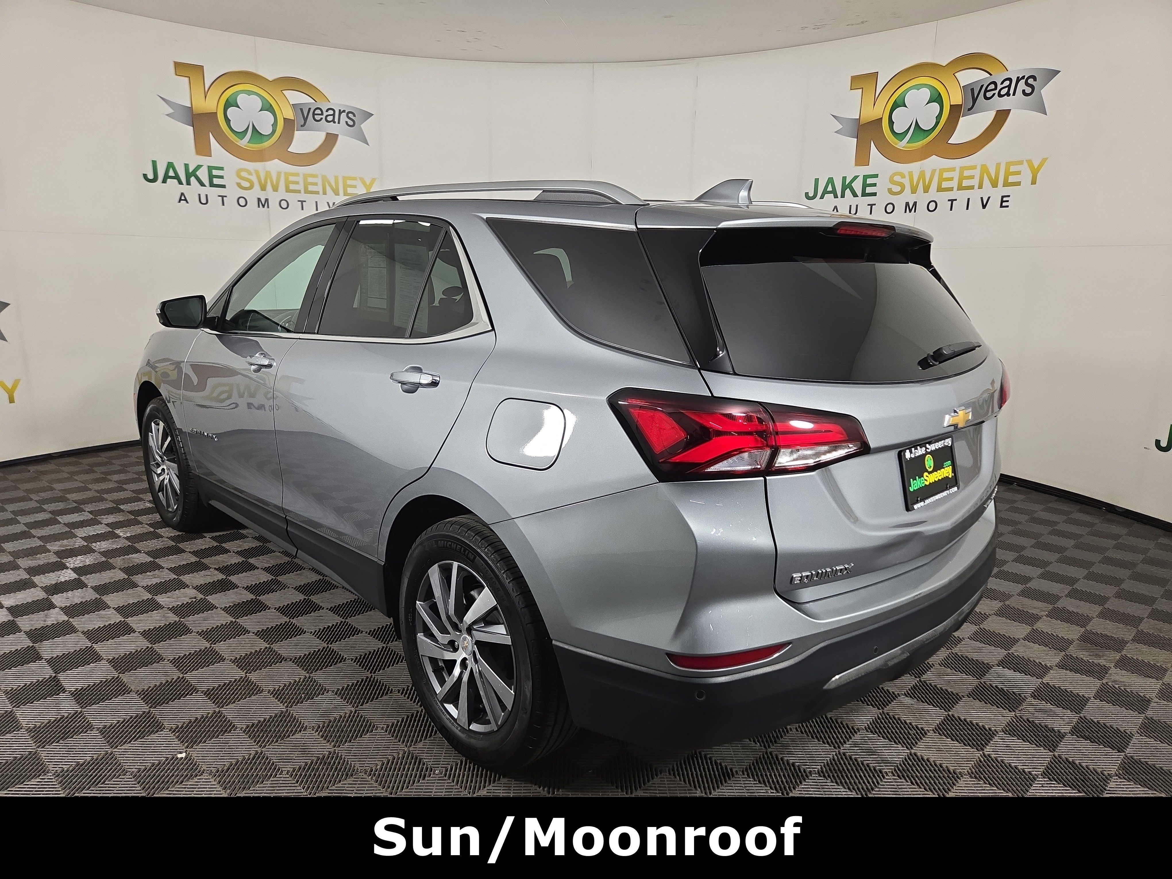 Used 2023 Chevrolet Equinox Premier image 7