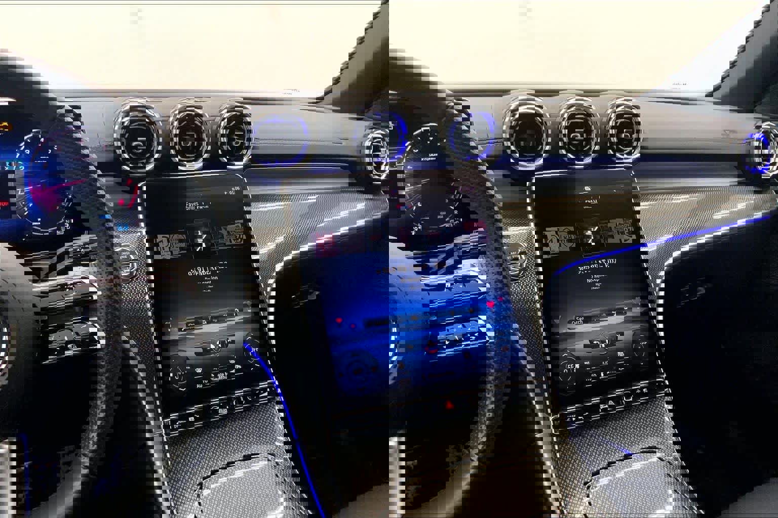 Certified 2023 Mercedes-Benz C 300 Sedan image 26