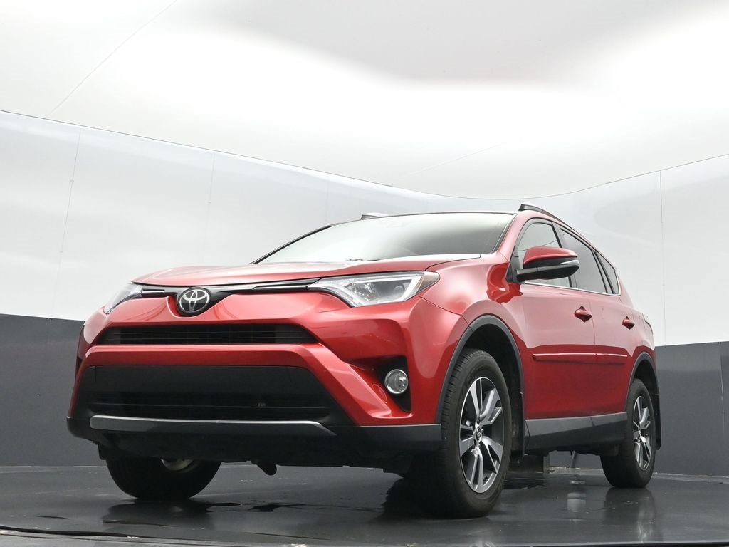 Used 2017 Toyota RAV4 XLE w/ Premium Extra Value Package image 8
