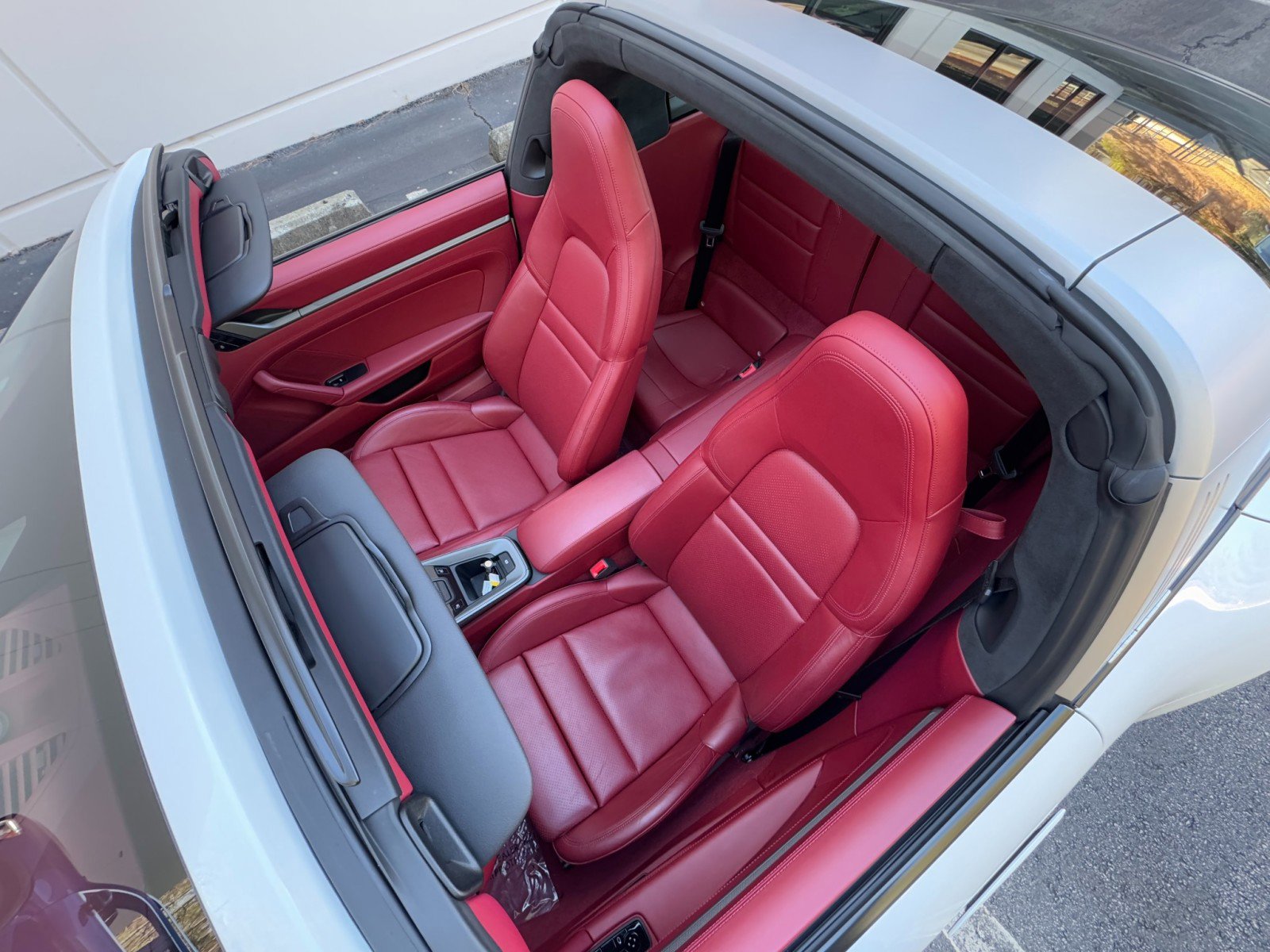 Used 2021 Porsche 911 Targa 4S w/ Sport Chrono Package image 41