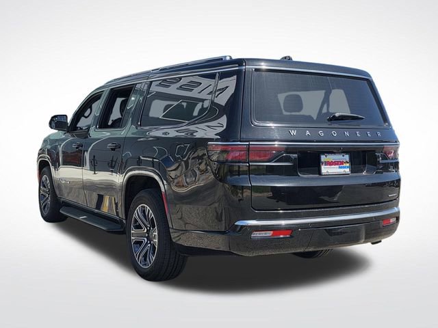 Used 2024 Jeep Wagoneer L Series II w/ Flexible Seating Group image 4