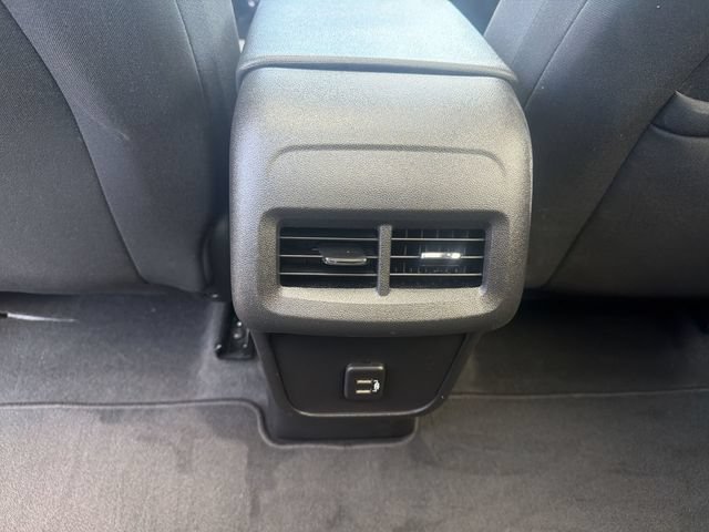 Used 2023 Chevrolet Equinox LT AWD/4WD image 22
