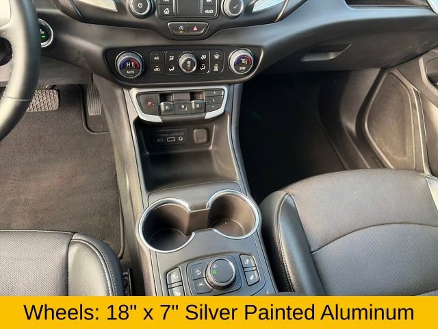 Used 2023 GMC Terrain SLT image 37