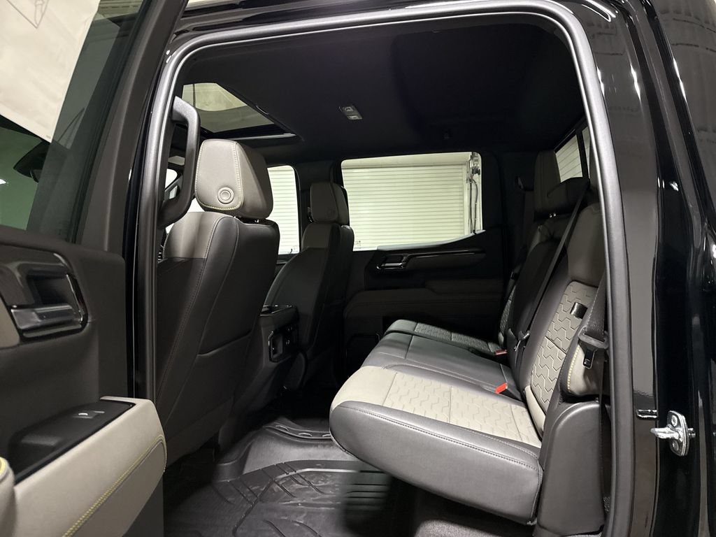 New 2026 Chevrolet Silverado 1500 ZR2 w/ Dark Appearance Package AWD/4WD image 24