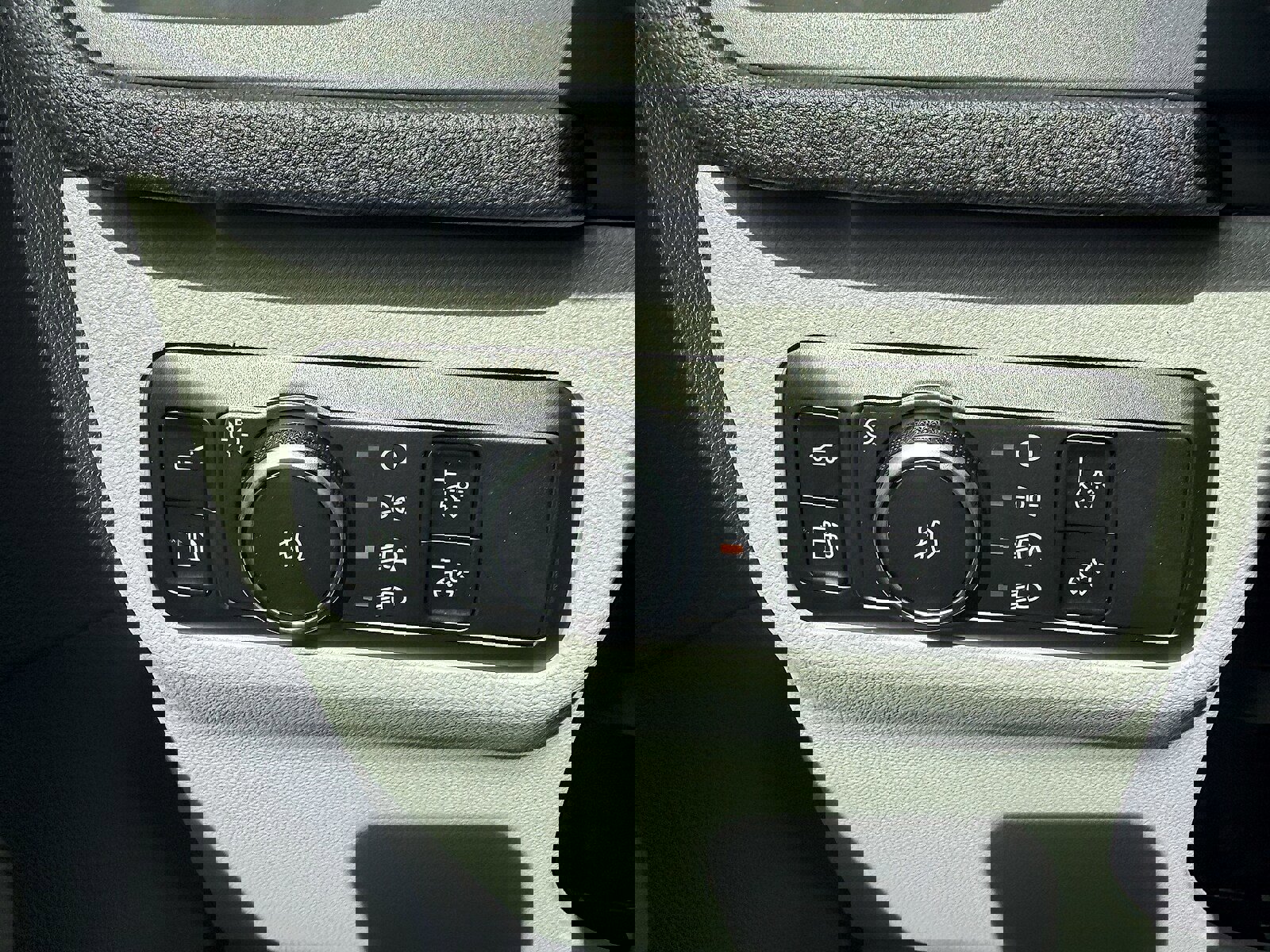 New 2026 Ford Escape SE w/ PHEV Premium Package image 12