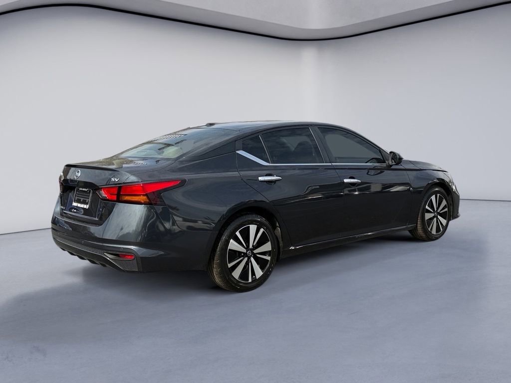 Used 2022 Nissan Altima 2.5 SV image 5
