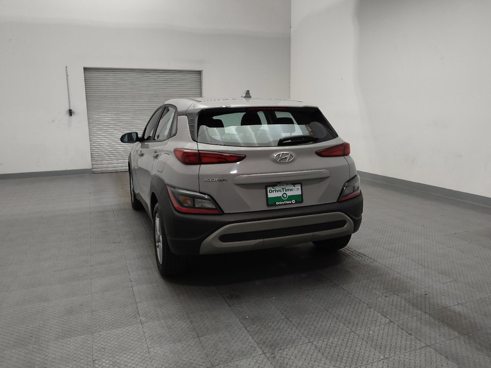 Used 2023 Hyundai Kona SE FWD image 6