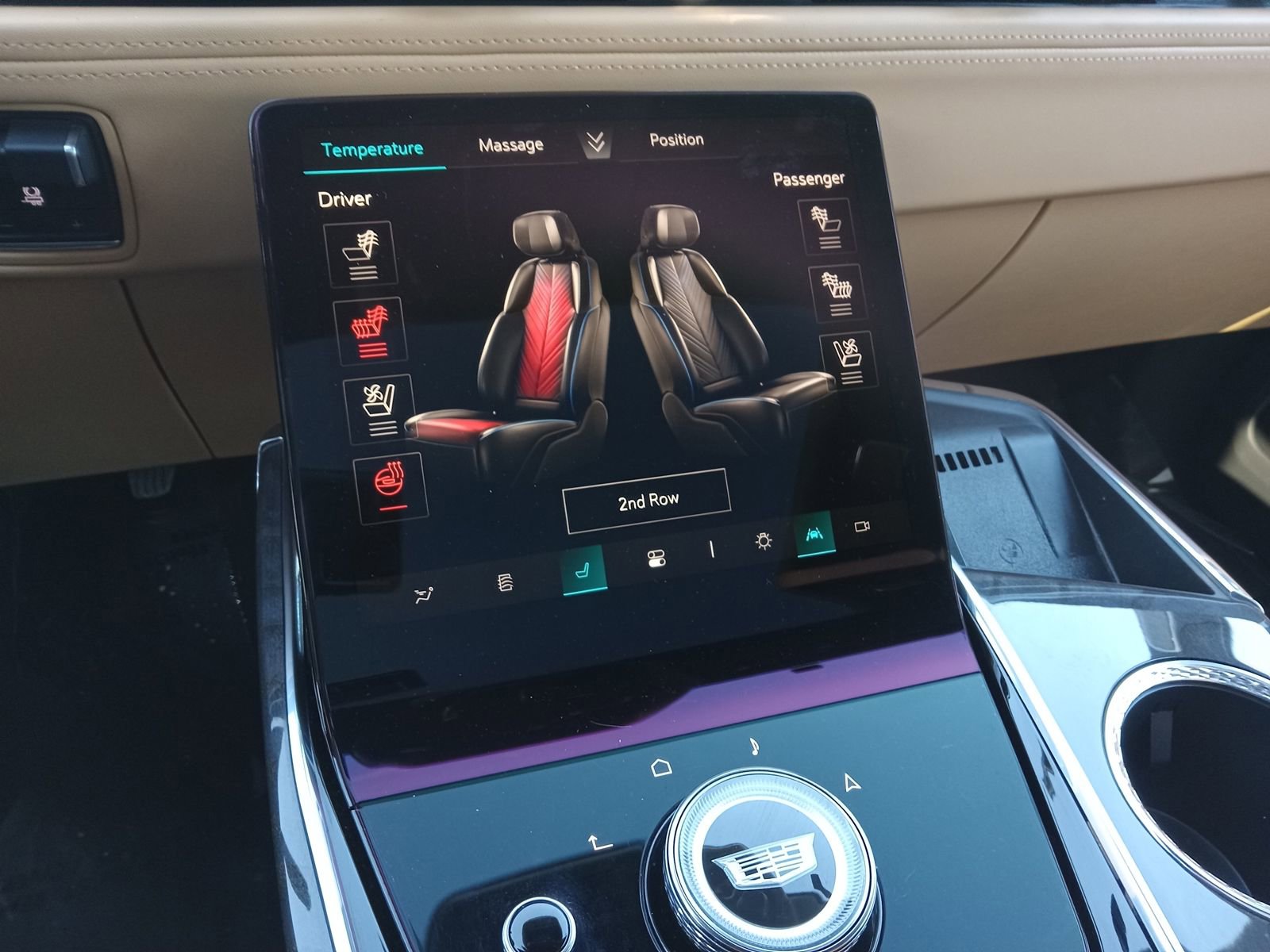 Certified 2025 Cadillac Escalade IQ Sport 2 w/ LPO, ONYX Package image 21