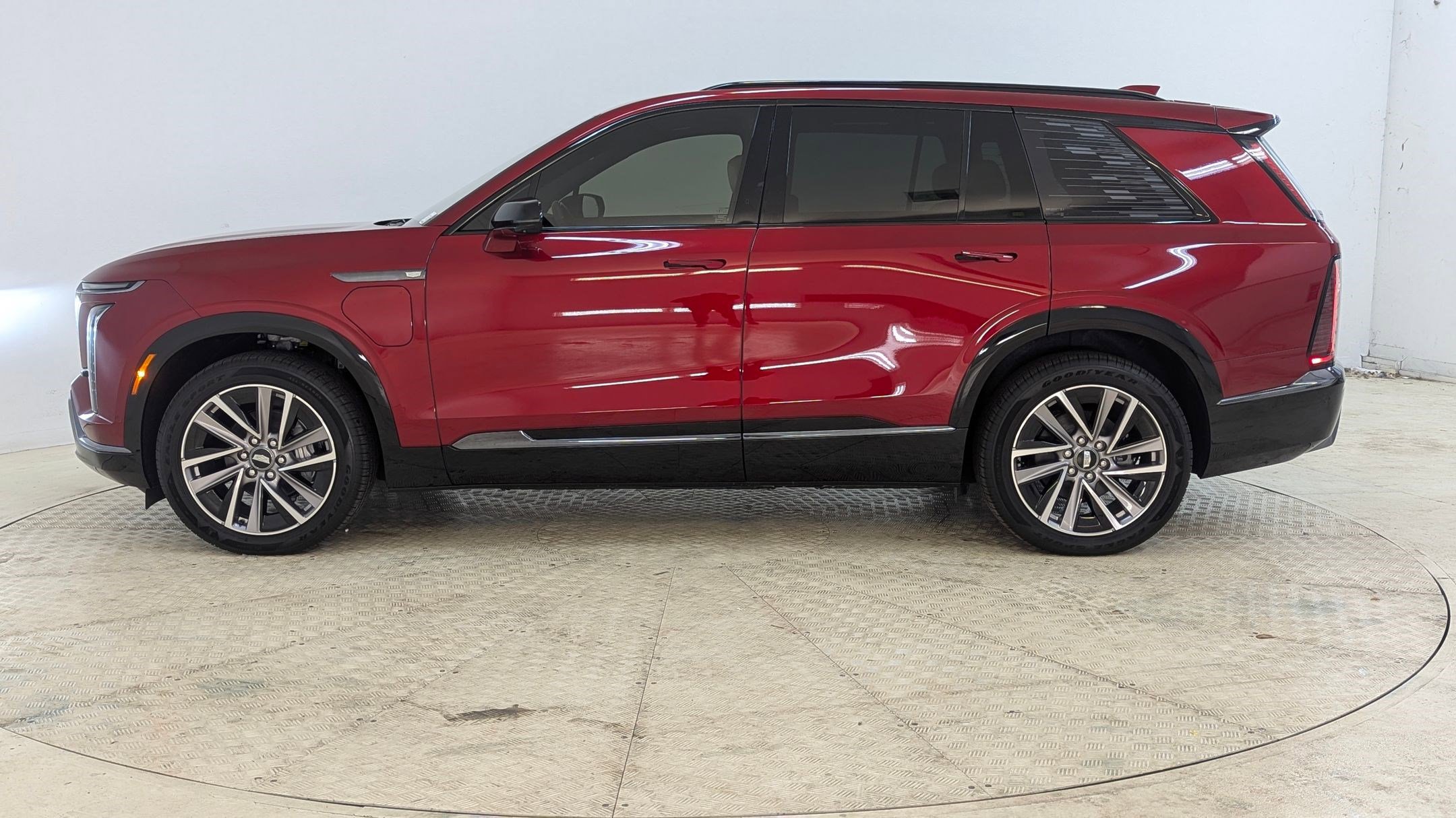 New 2026 Cadillac Vistiq Sport image 2