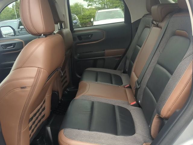 Used 2023 Ford Bronco Sport Outer Banks w/ Tech Package AWD/4WD image 13