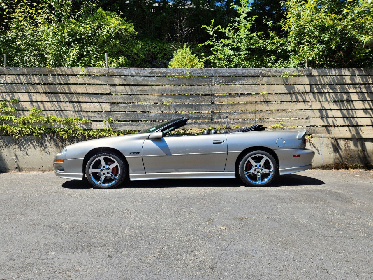 Used 2002 Chevrolet Camaro Z28 w/ Sport Appearance Pkg image 5