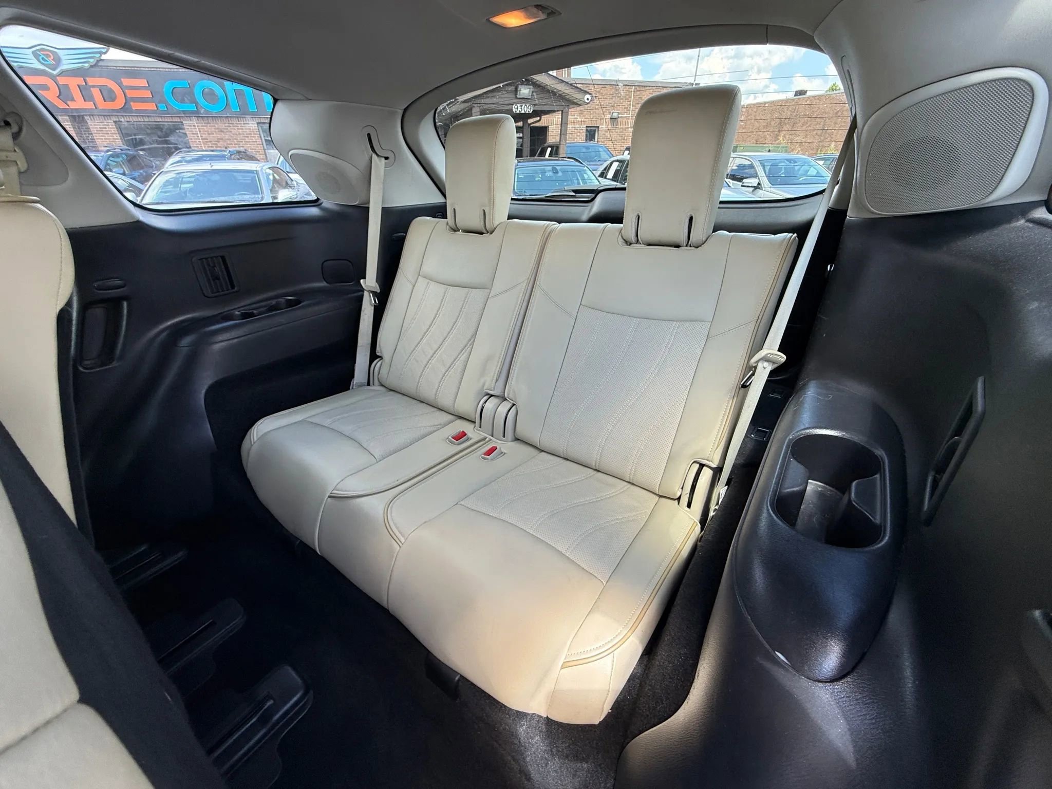 Used 2015 INFINITI QX60 AWD w/ Premium Plus Package image 13