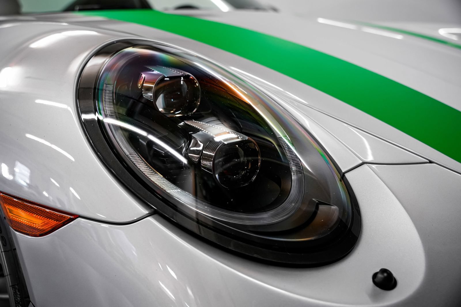 Used 2016 Porsche 911 R RWD image 44