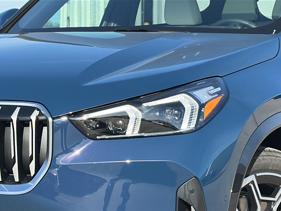 New 2026 BMW X1 xDrive28i w/ Technology Package AWD/4WD image 4