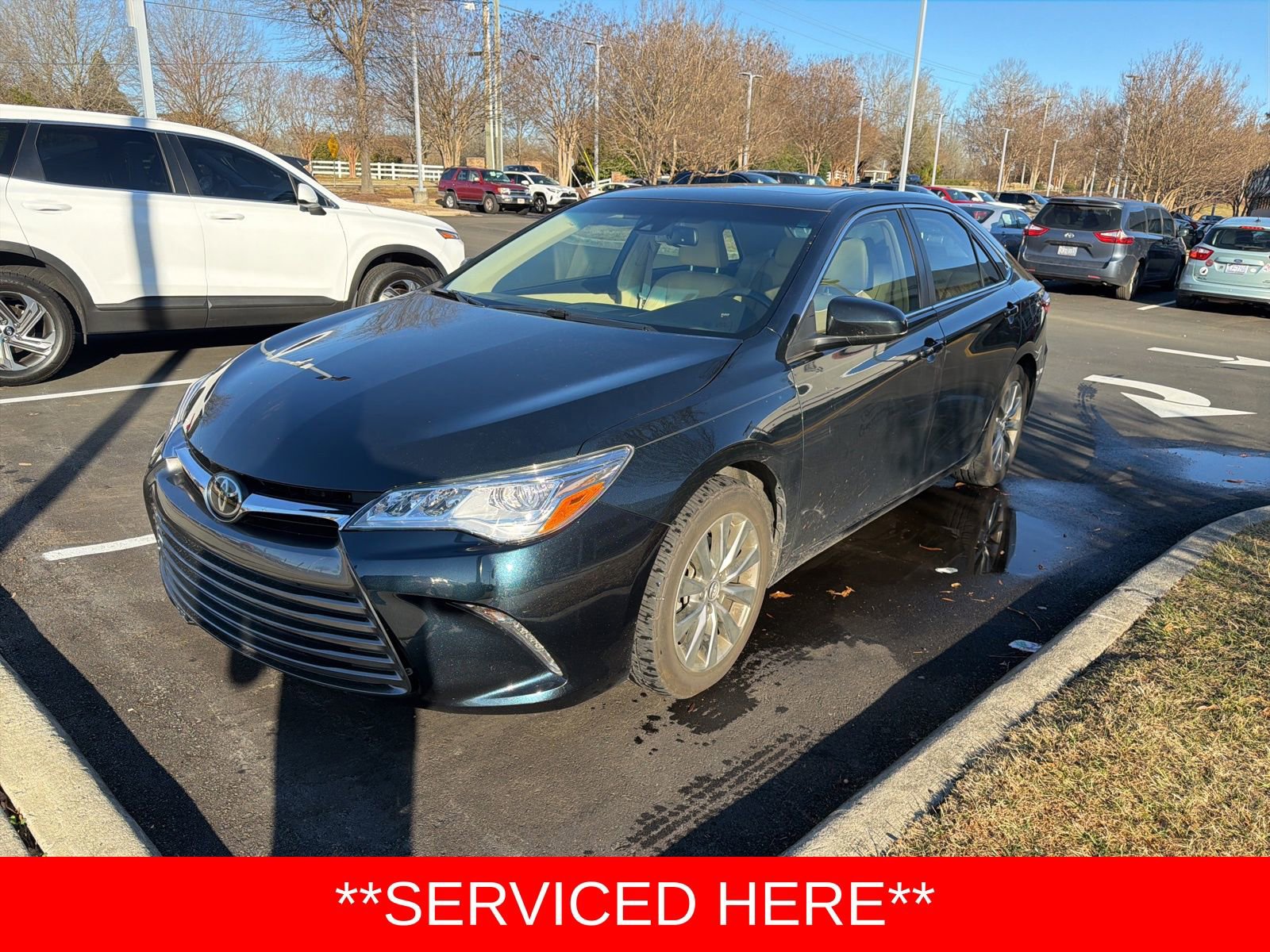 Used 2017 Toyota Camry XLE image 6