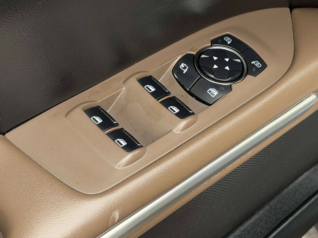 Used 2015 Lincoln MKZ Hybrid w/ Equipment Group 202A Reserve FWD image 14
