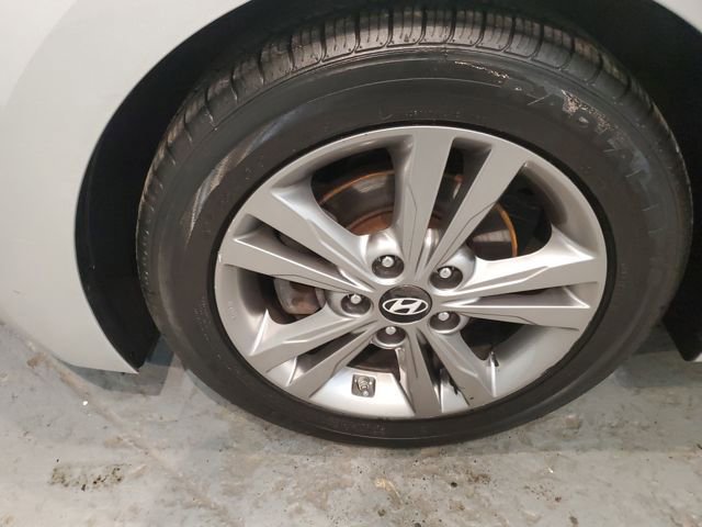 Used 2018 Hyundai Elantra Value Edition image 28