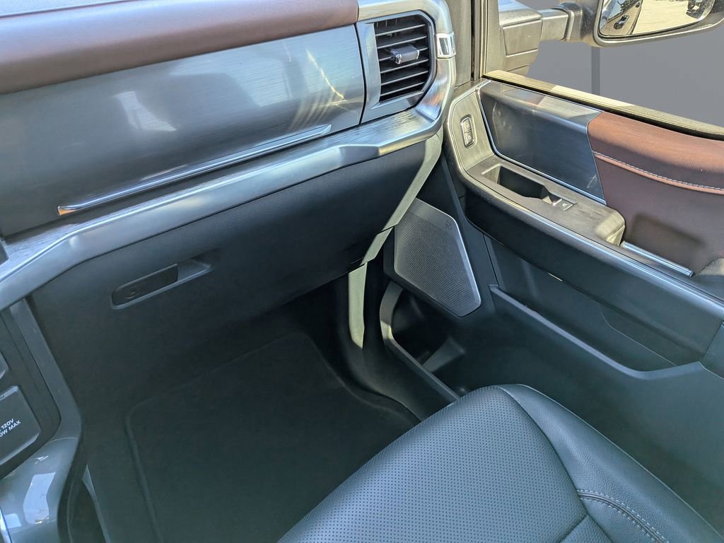 Used 2023 Ford F150 Lariat w/ Equipment Group 502A High image 18