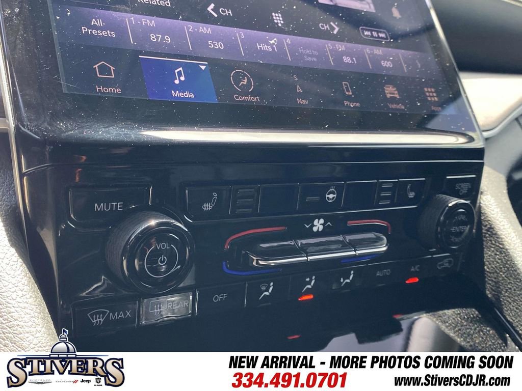 Used 2022 Jeep Grand Cherokee Limited RWD image 55