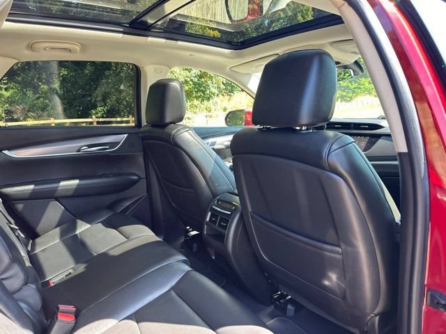 Used 2017 Cadillac XT5 Luxury AWD/4WD image 21