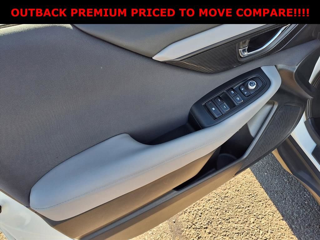 Used 2024 Subaru Outback Premium image 10