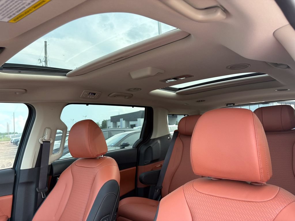 New 2026 Kia Carnival SX Prestige FWD image 16