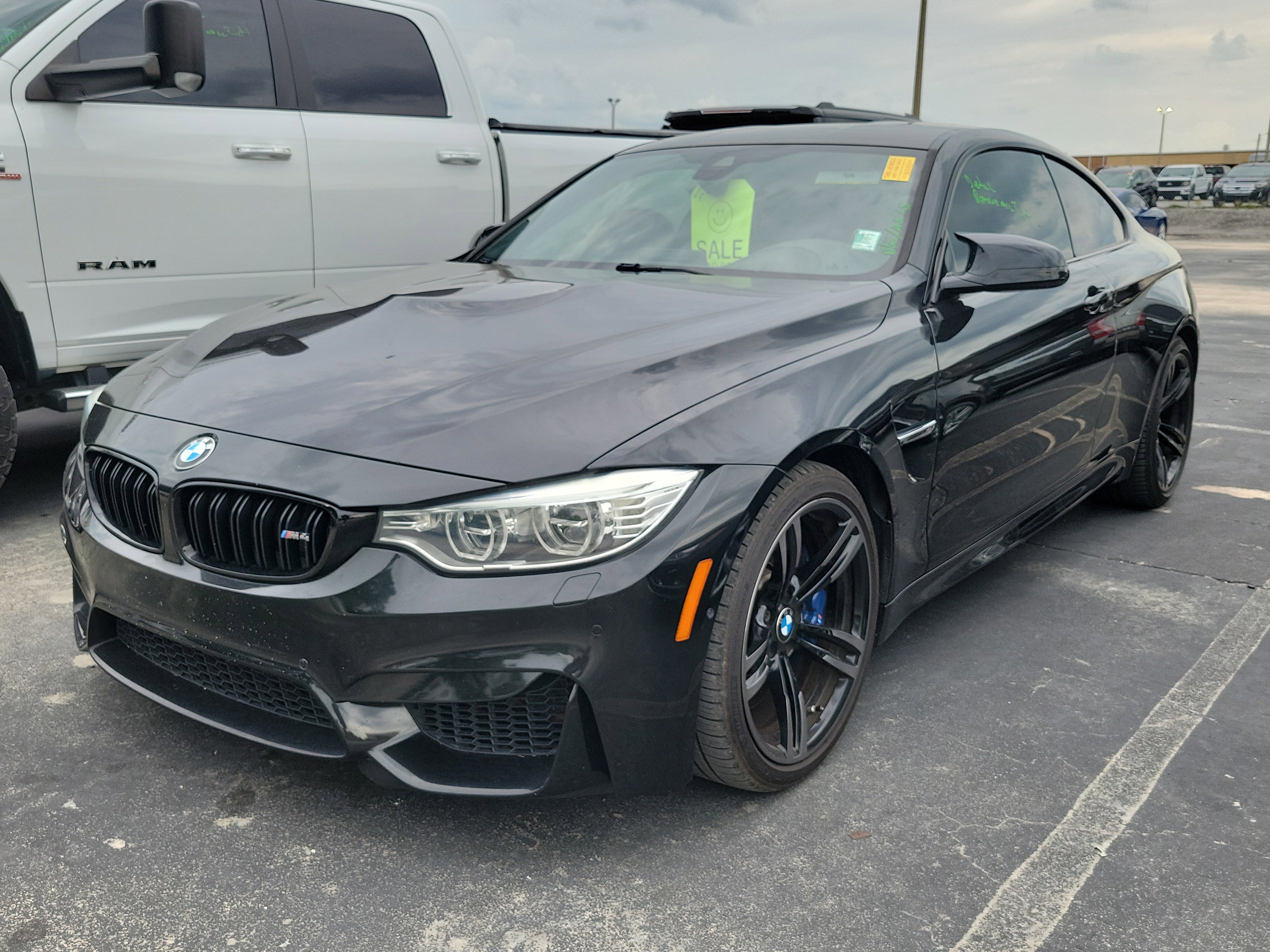 Used 2015 BMW M4 Coupe RWD image 3