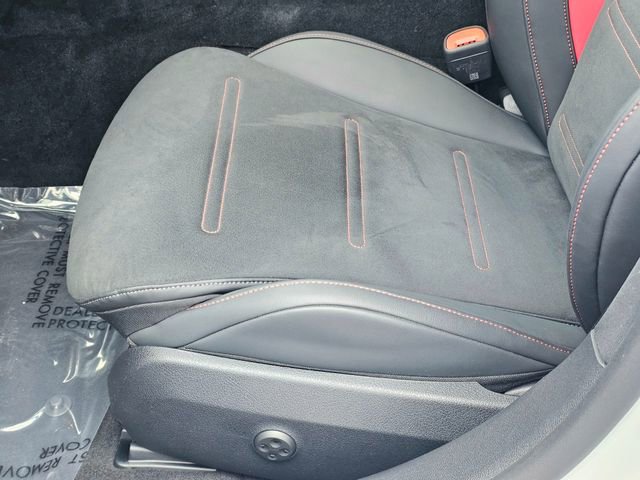 Certified 2025 Mercedes-Benz E 53 AMG e 4MATIC Sedan image 19