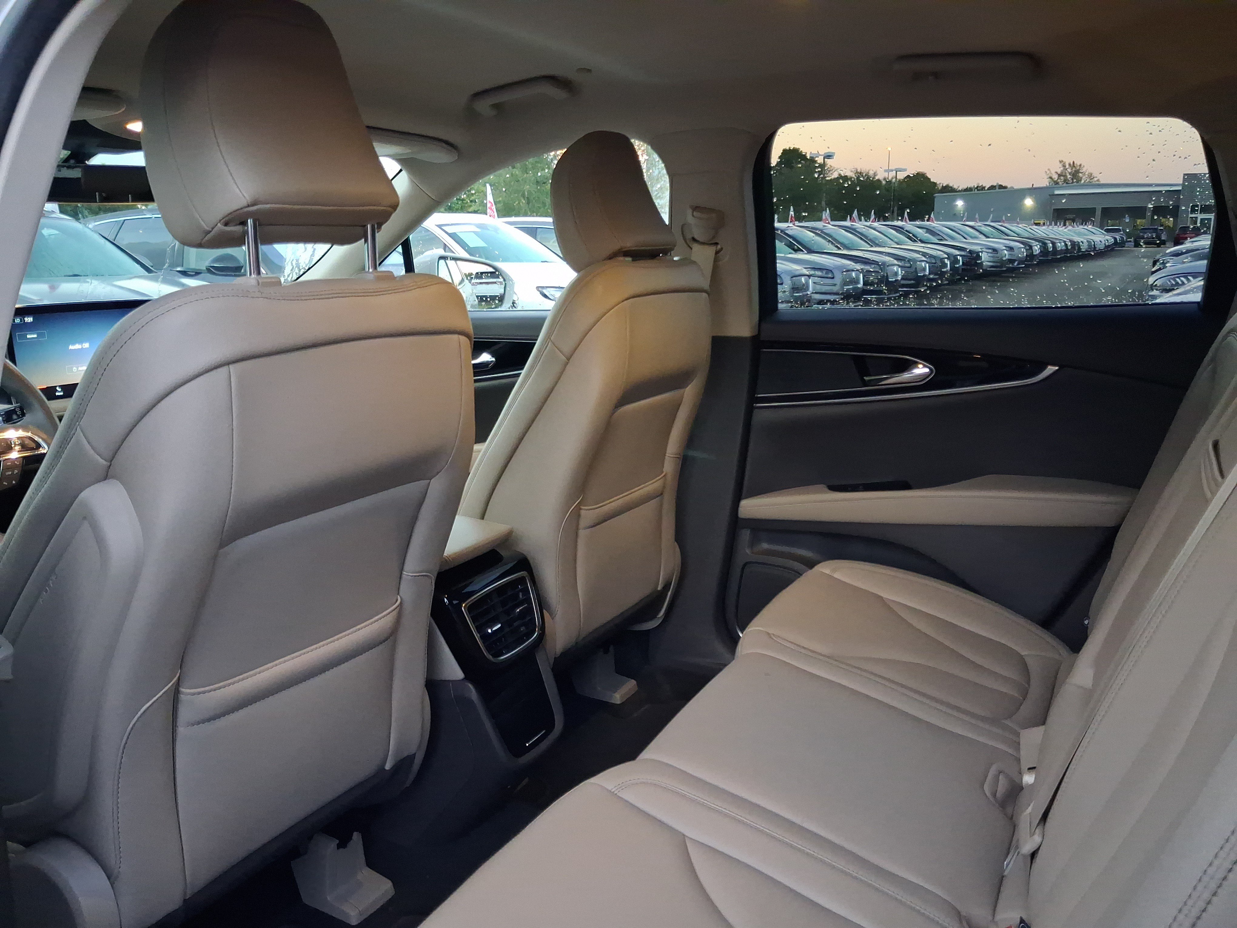 Certified 2023 Lincoln Nautilus FWD image 5