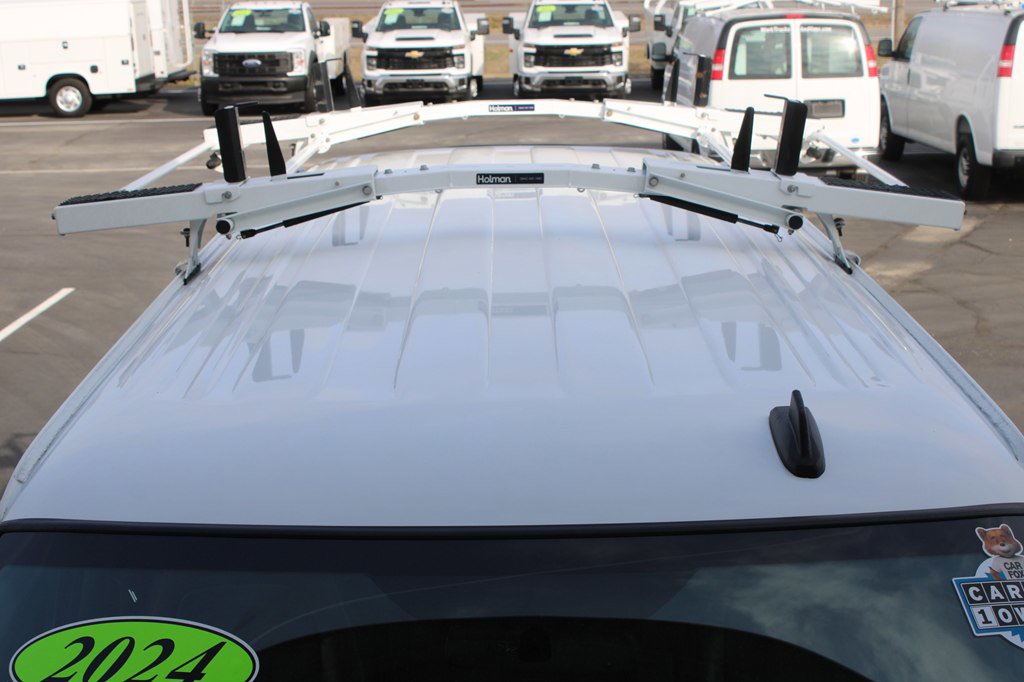 Used 2024 Chevrolet Express 2500 w/ Driver Convenience Package RWD image 17