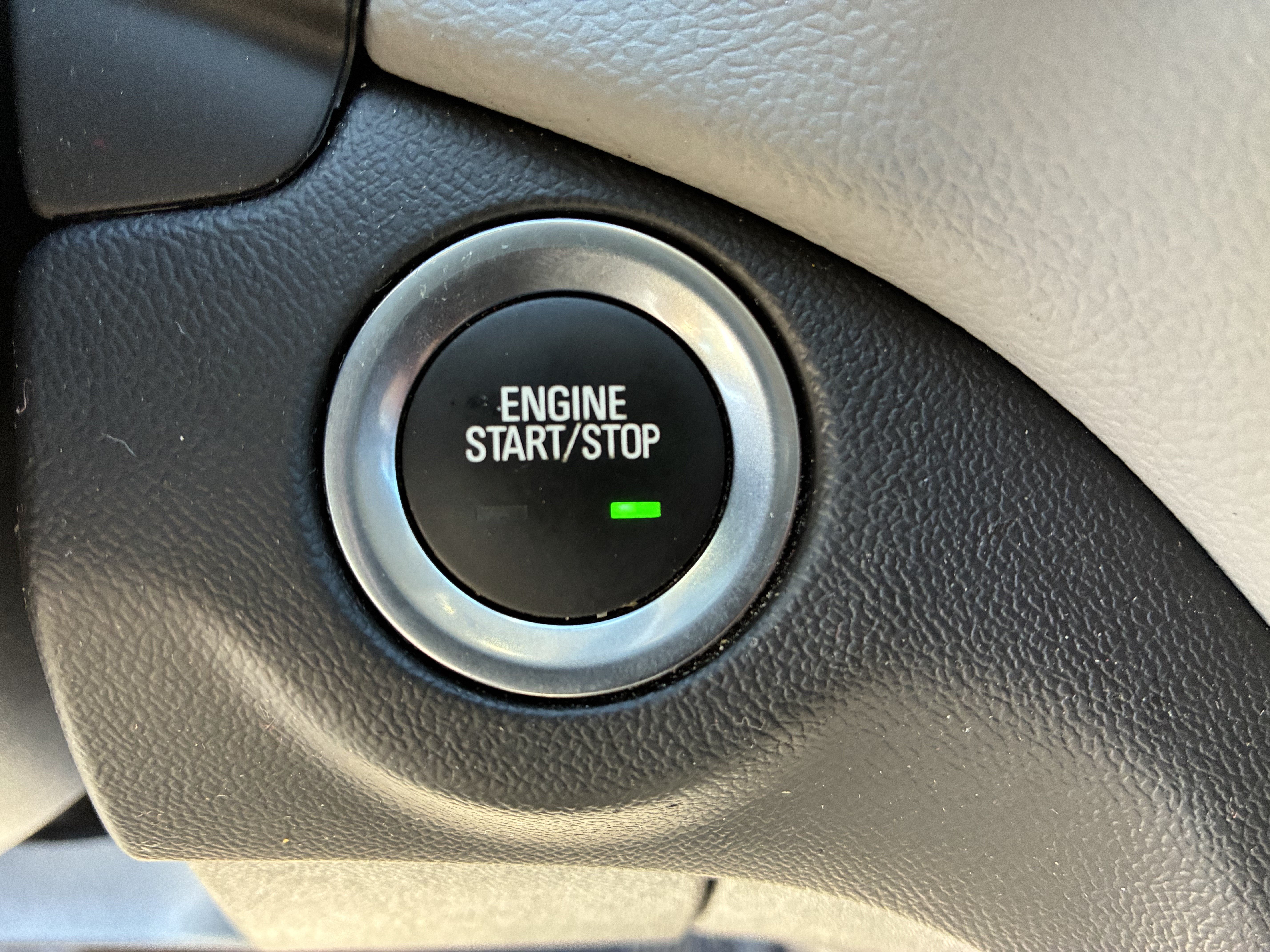 Used 2023 Chevrolet Equinox LS FWD image 31