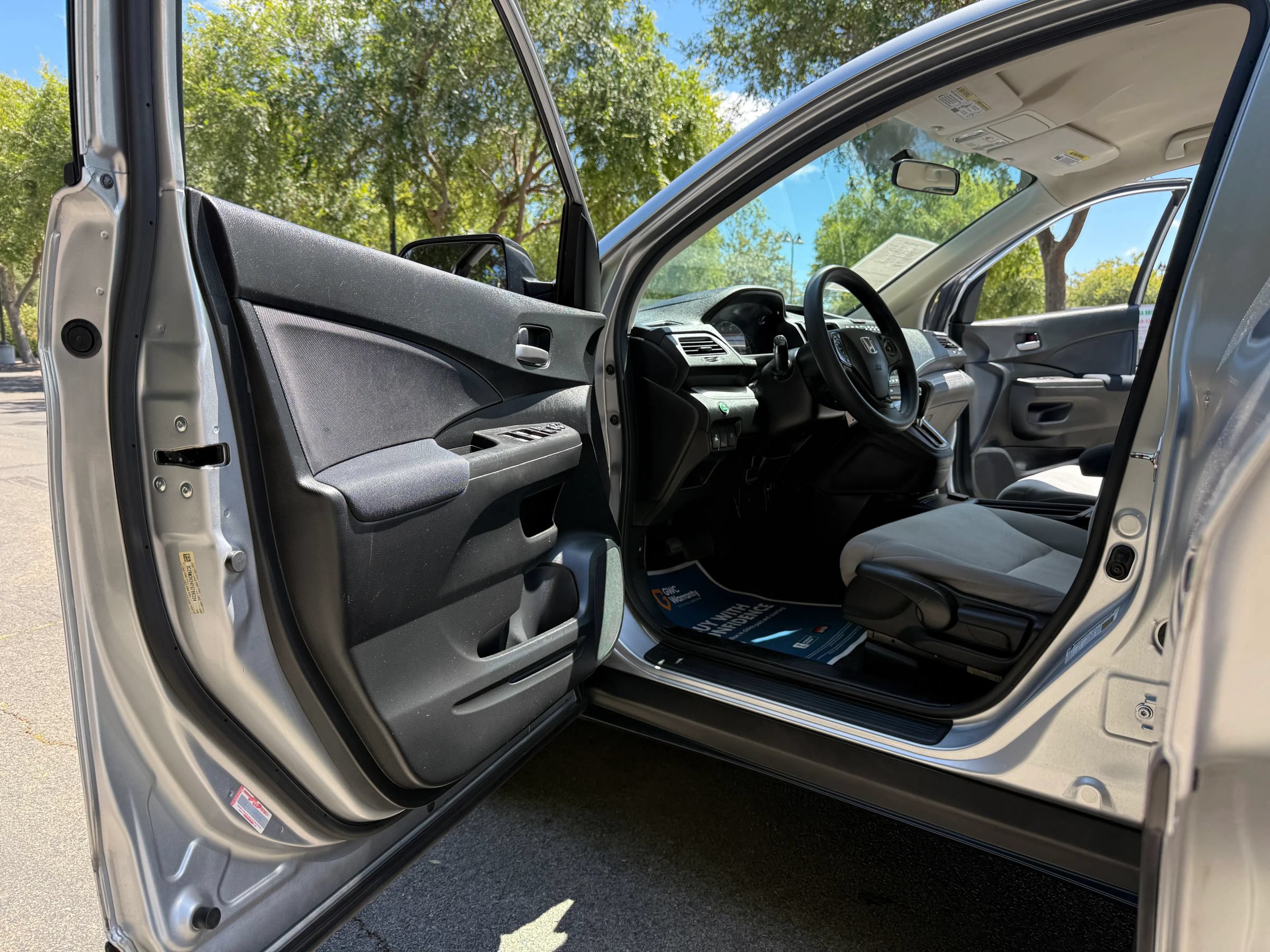 Used 2015 Honda CR-V LX image 21