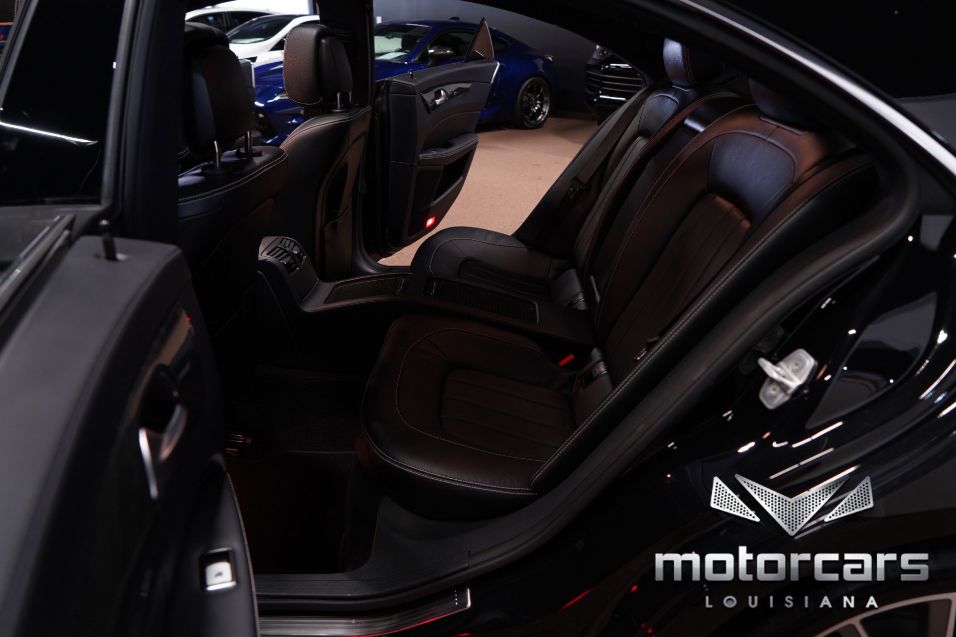 Used 2016 Mercedes-Benz CLS 400 4MATIC w/ Premium 2 Package image 32