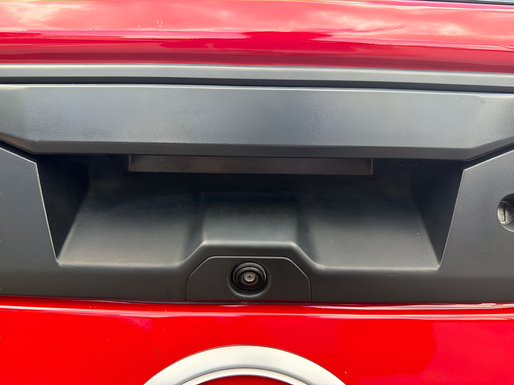 Certified 2025 Nissan Frontier SV RWD image 10