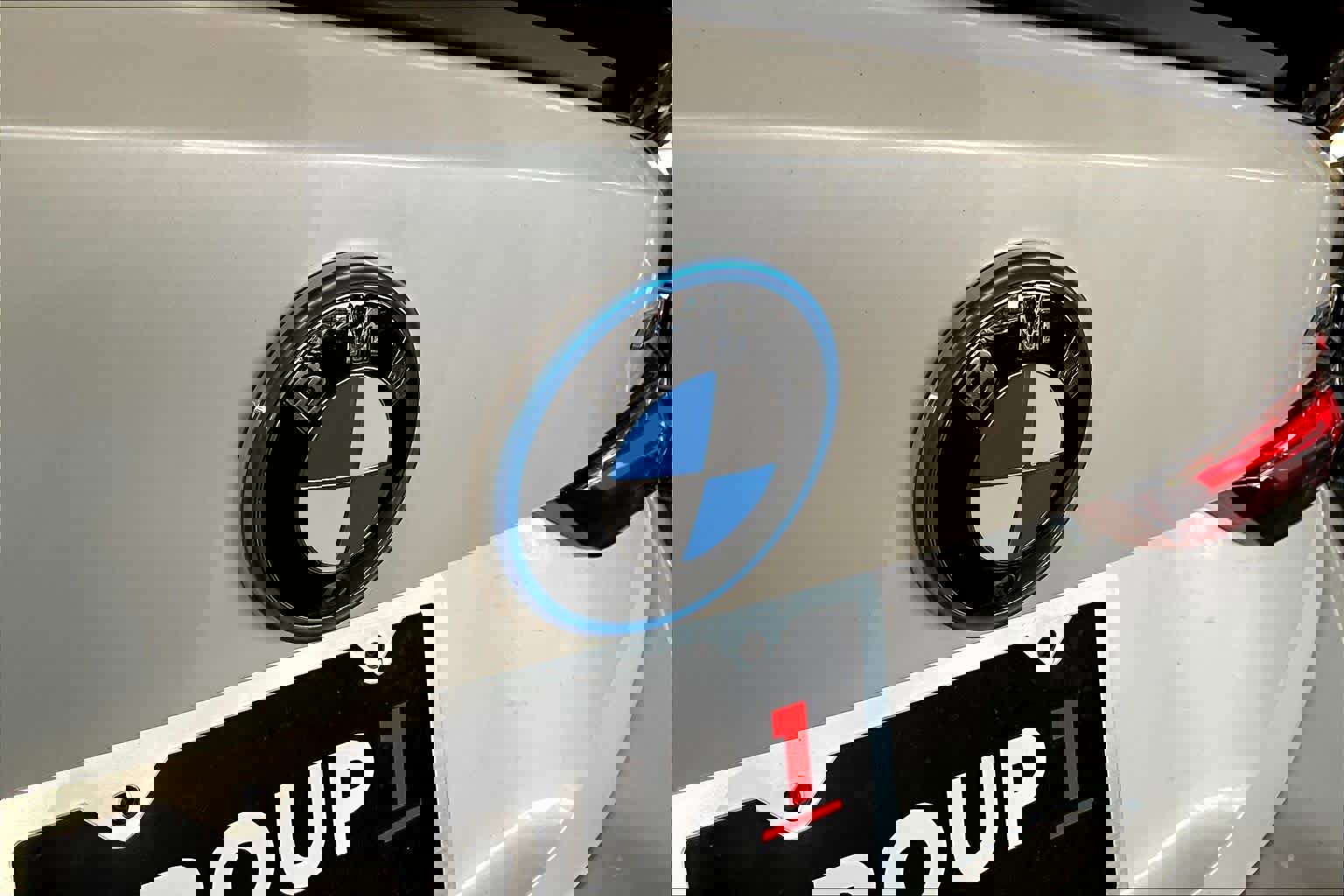 Used 2023 BMW i4 eDrive35 w/ Premium Package image 30