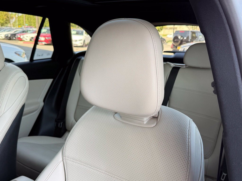 Certified 2024 Mercedes-Benz GLC 300 4MATIC image 3